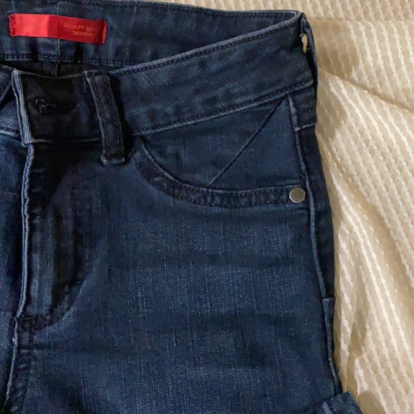 Jennifer Lopez Jeans - Picture 9 of 12